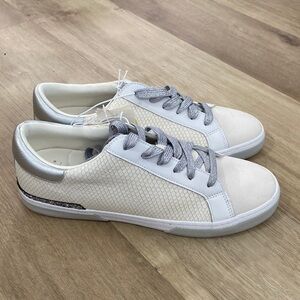 NEW Women’s A New Day Maddison Sneakers
